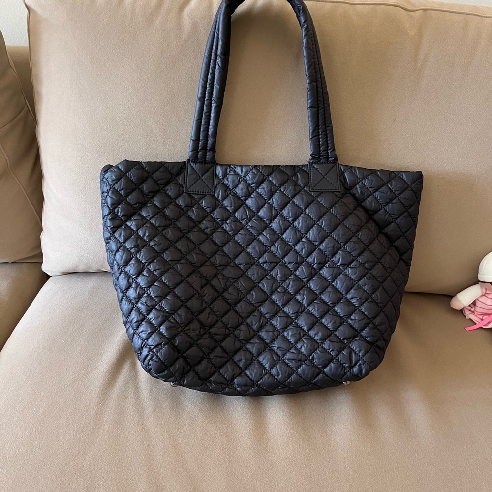 Urban Fit by Urban Expressions black quilted tote bag